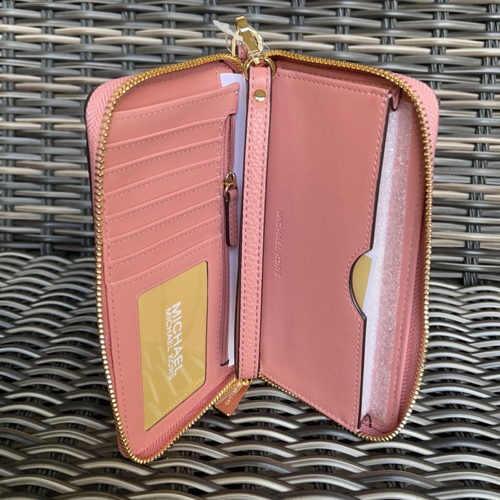 Michael Kors Jet Set Travel Lg Flat Multifunctional Phone Case-Wristlet-Wallet - Picture 9 of 16